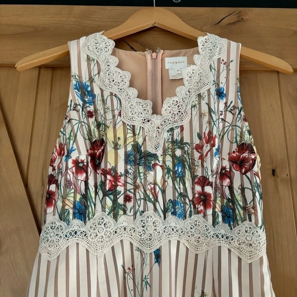 ANTHROPOLOGIE FOXIEDOX Floral Sleeveless Mini Dress Size Medium Cottagecore